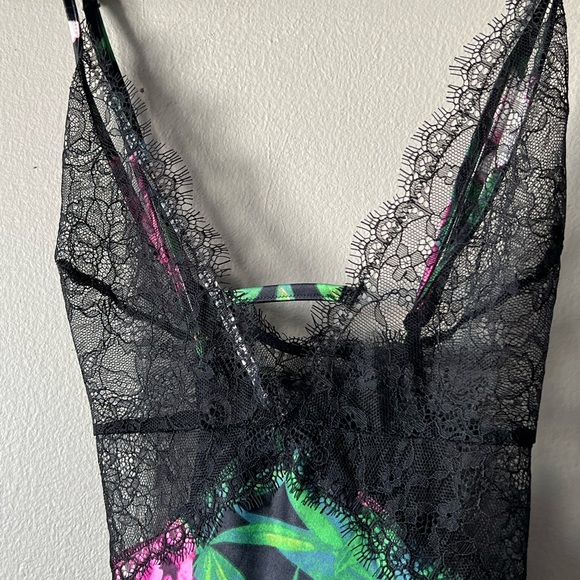 Intimates - Picture 2 of 3